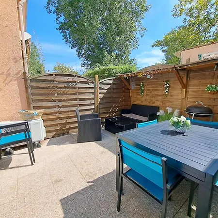 Maison Mitoyenne Climatisee 7 Pers. Avec Piscine Et Parking A Marseillan-plage - Fr-1-326-848 * Marseillan (Herault)